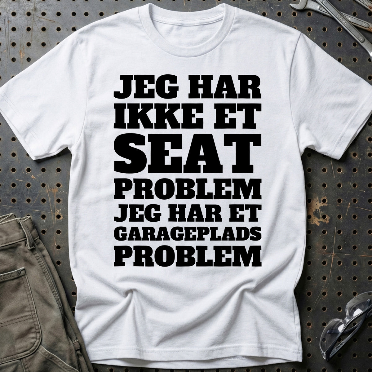 
Produktbillede af SEAT – Jeg har et garageplads problem T-Shirt