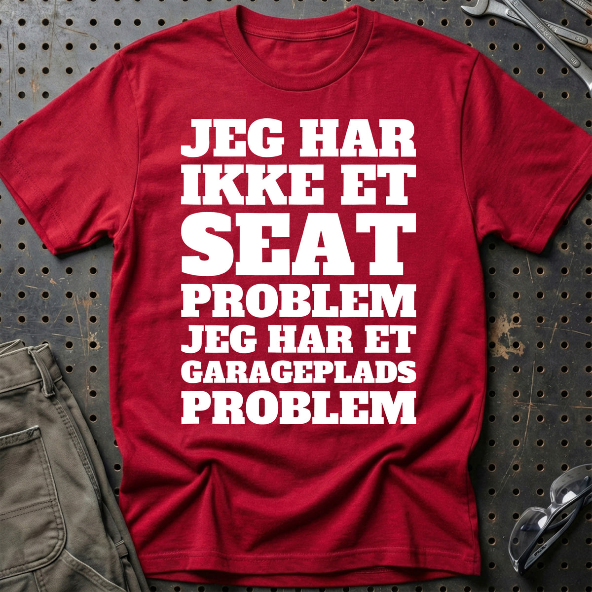 
Produktbillede af SEAT – Jeg har et garageplads problem T-Shirt