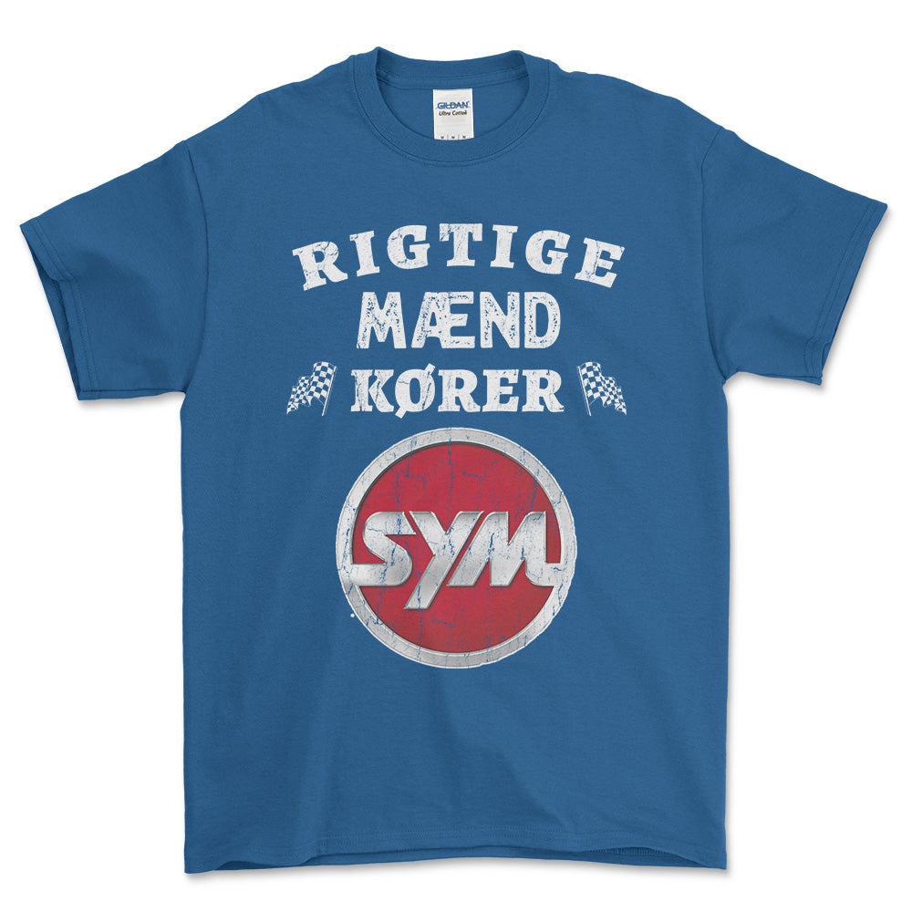 SYM Rigtige Mænd Kører - Unisex T-Shirt , Bomuld-Beklædning-SYM-Blå Royal-S-Forside-Garage Culture Shop- garage - man cave - merchandise