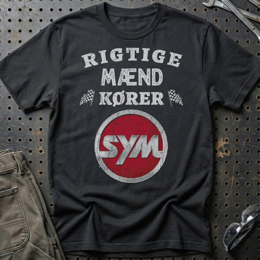 SYM Rigtige Mænd Kører - Unisex T-Shirt , Bomuld-Beklædning-SYM-Sort-S-Garage Culture Shop- garage - man cave - merchandise