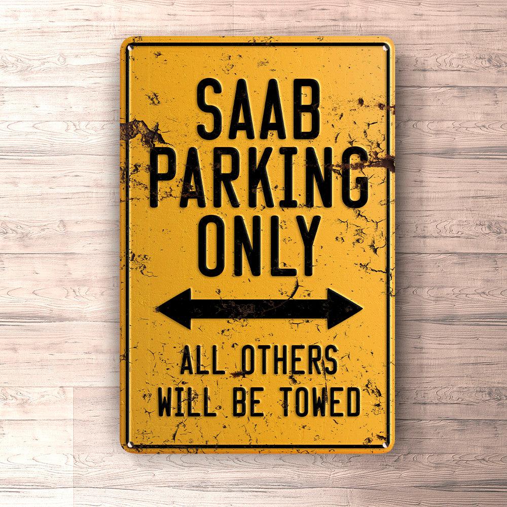 Saab Parking Only Skilte, Musemåtte, Dørmåtte-Parking skilte-Saab-Garage Culture Shop- garage - man cave - merchandise