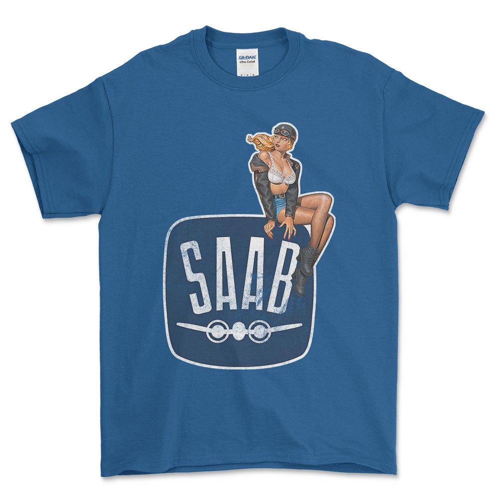 Saab Pinup - Unisex T-Shirt , Bomuld-Beklædning-Saab-Blå Royal-S-Forside-Garage Culture Shop- garage - man cave - merchandise