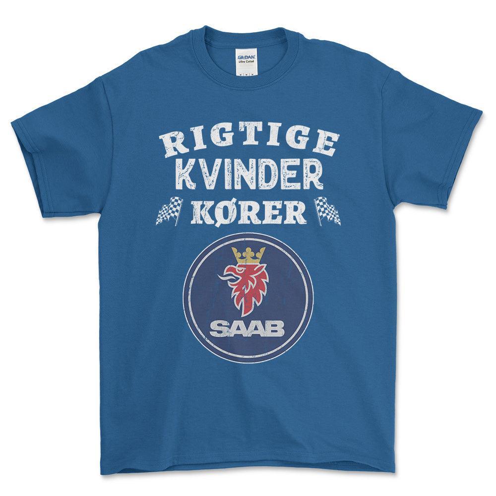 Saab Rigtige Kvinder Kører - Unisex T-Shirt , Bomuld-Beklædning-Saab-Blå Royal-S-Forside-Garage Culture Shop- garage - man cave - merchandise