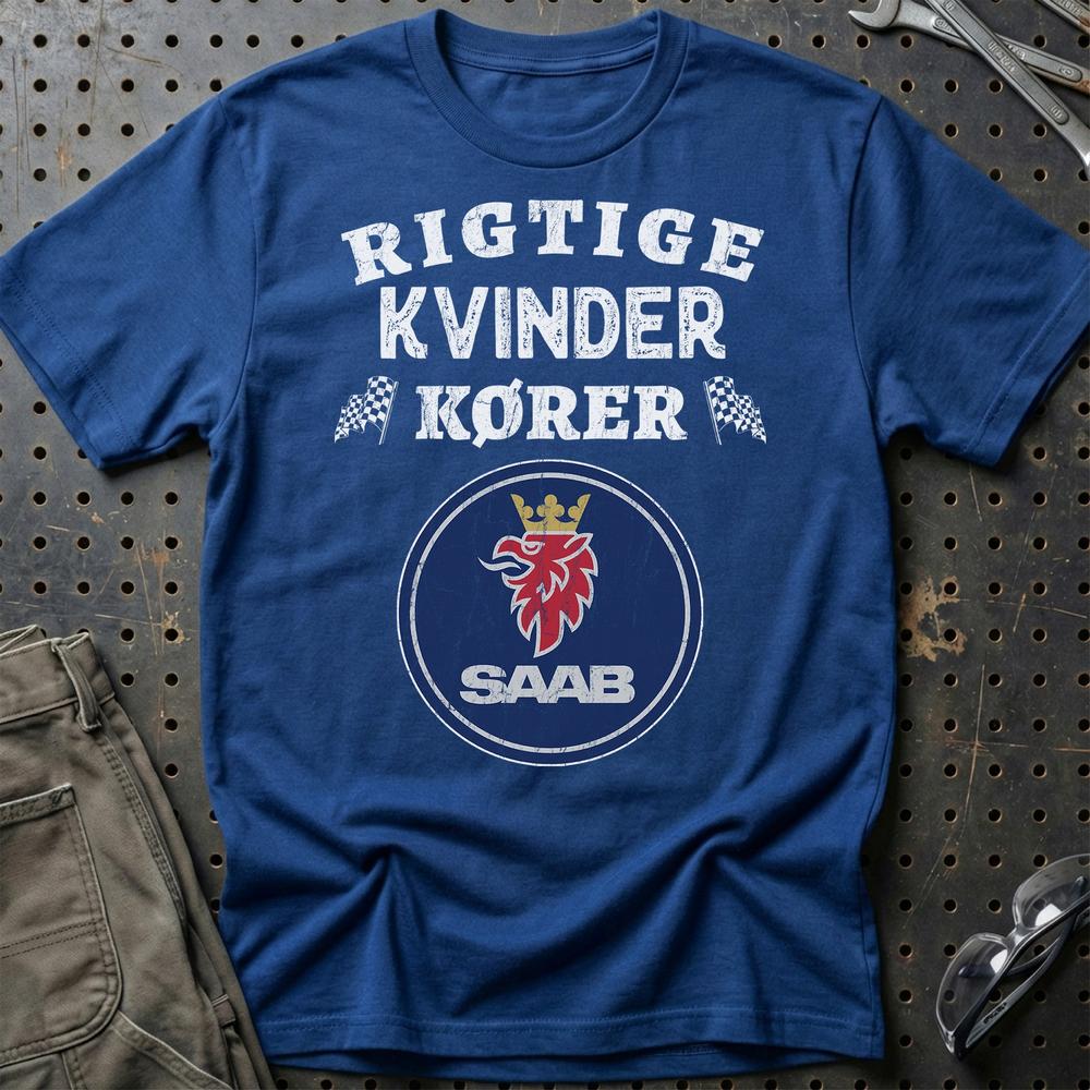 Saab Rigtige Kvinder Kører - Unisex T-Shirt , Bomuld-Beklædning-Saab-Blå Royal-S-Garage Culture Shop- garage - man cave - merchandise