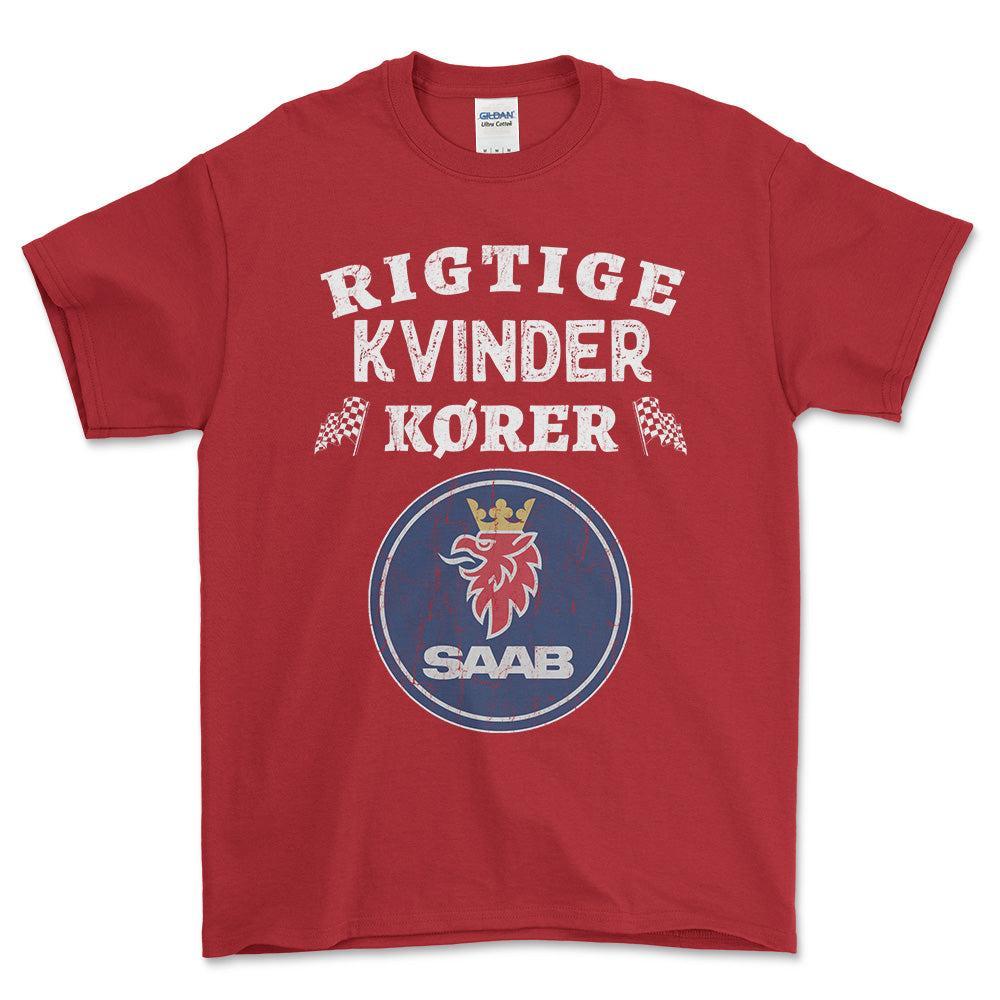 Saab Rigtige Kvinder Kører - Unisex T-Shirt , Bomuld-Beklædning-Saab-Rød-S-Forside-Garage Culture Shop- garage - man cave - merchandise