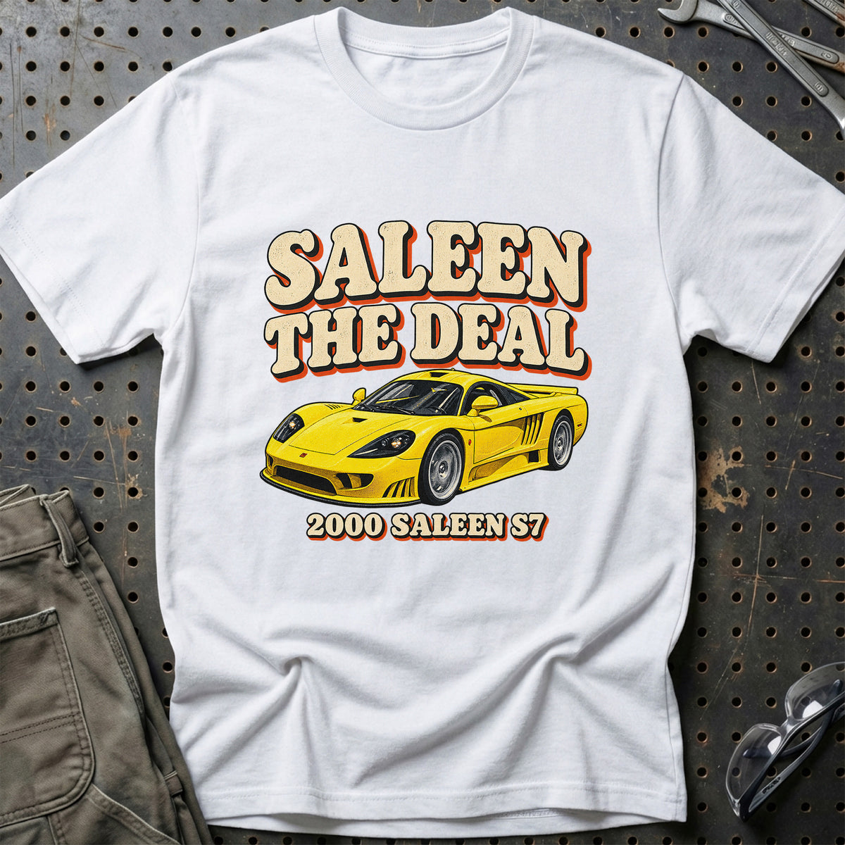 
Saleen S7 2000 – Saleen the Deal T-Shirt – Hvid