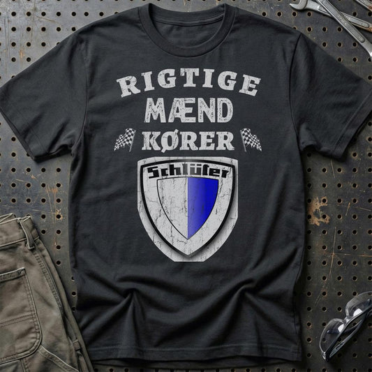 Schluter Rigtige Mænd Kører - Unisex T-Shirt , Bomuld-Beklædning-Schlüter-Sort-S-Garage Culture Shop- garage - man cave - merchandise