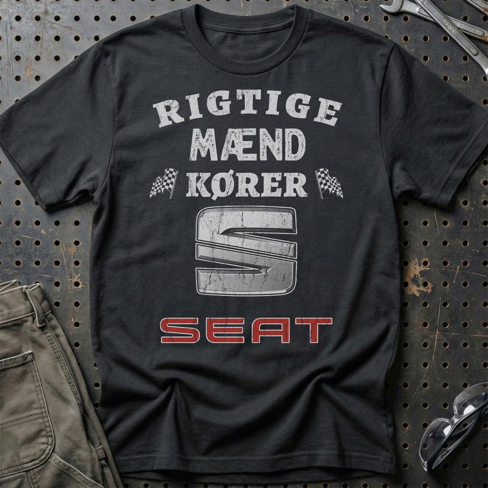 Seat Rigtige Mænd Kører T-Shirt-Beklædning-Seat-Sort-S-Garage Culture Shop- garage - man cave - merchandise