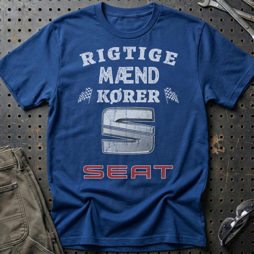 Seat Rigtige Mænd Kører - Unisex T-Shirt , Bomuld-Beklædning-Seat-Blå Royal-S-Garage Culture Shop- garage - man cave - merchandise