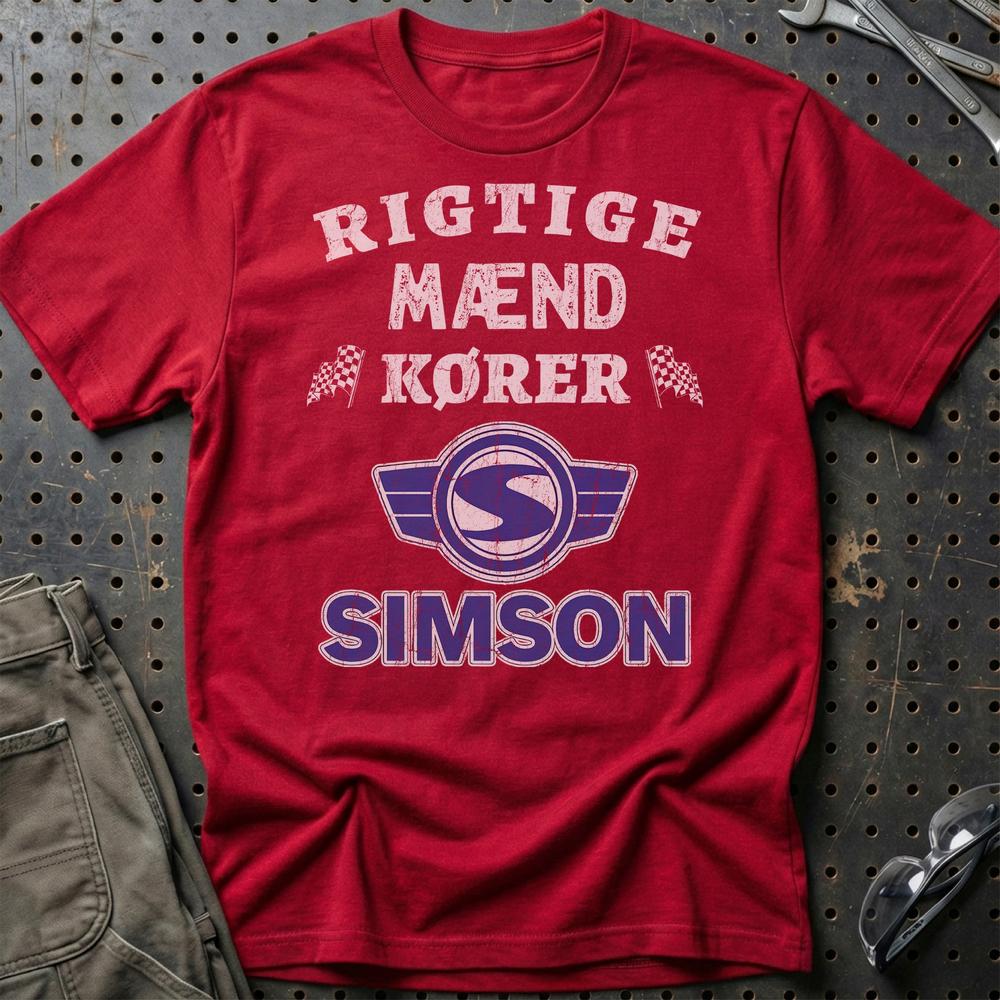 Simson Rigtige Mænd Kører T-Shirt-Beklædning-Simson-Rød-S-Garage Culture Shop- garage - man cave - merchandise