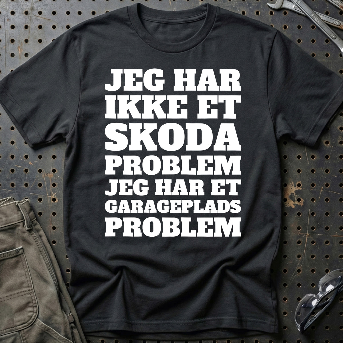 
Produktbillede af Škoda – Jeg har et garageplads problem T-Shirt