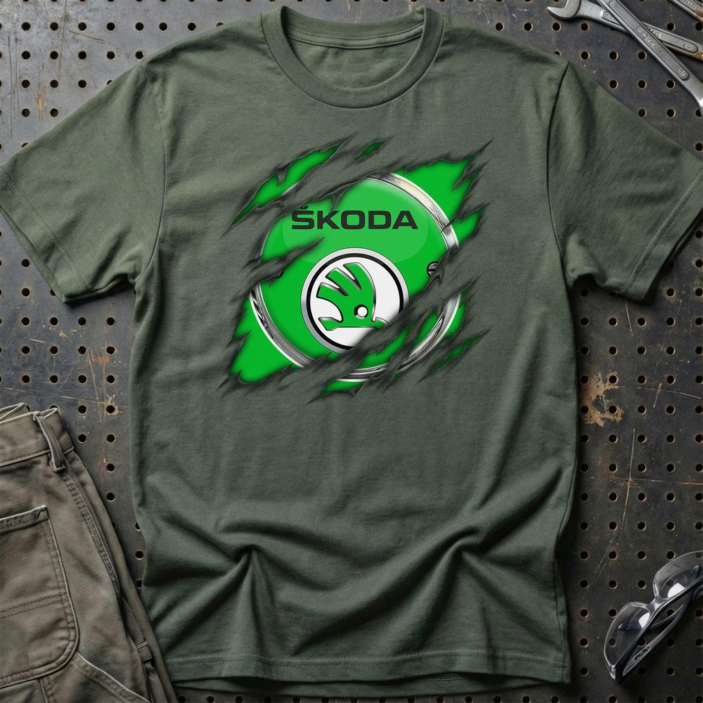 Skoda Ripped T-Shirt-Beklædning-Skoda-Grøn Militær-S-Garage Culture Shop- garage - man cave - merchandise