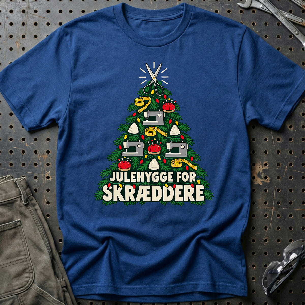 
Skrædder – Julehygge – Unisex T-Shirt – Blå Royal