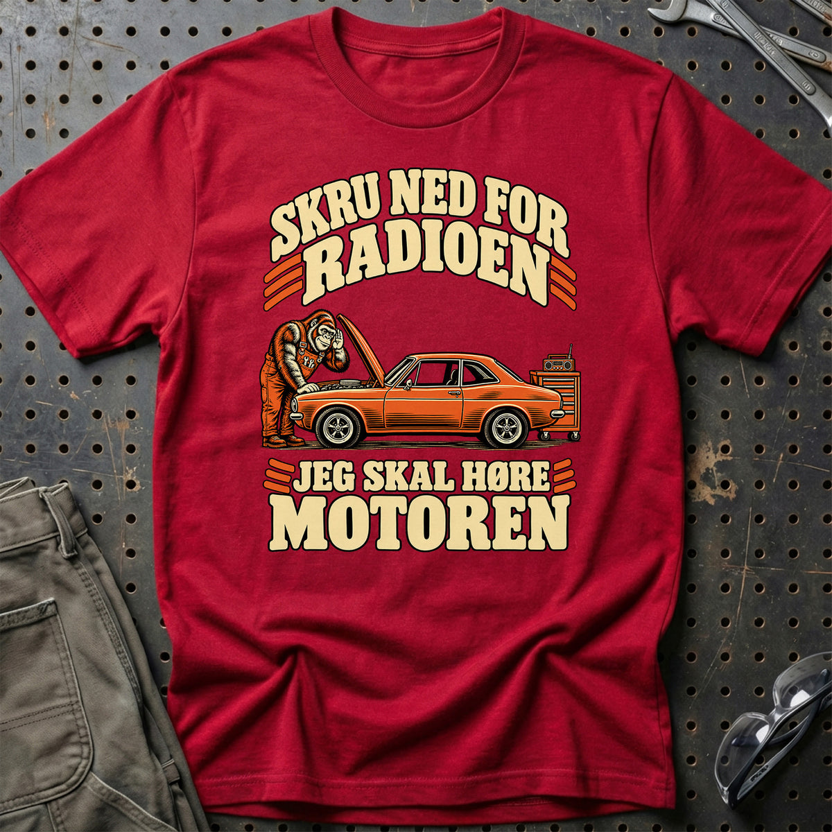 
Produktbillede af Skru ned for radioen – Jeg skal høre motoren T-Shirt