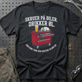 Skruer På Biler Drikker Øl - Min Kone Tror Værktøjet Kostede 20.000 Kr T-Shirt-Beklædning-Garage Culture-Sort-S-Garage Culture Shop- garage - man cave - merchandise