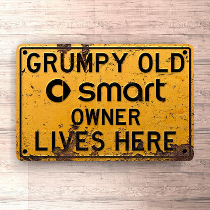 Smart Grumpy Old Smart Owner Lives Here Skilte, Musemåtte, Dørmåtte , Plakat-Skilte-Smart-Garage Culture Shop- garage - man cave - merchandise
