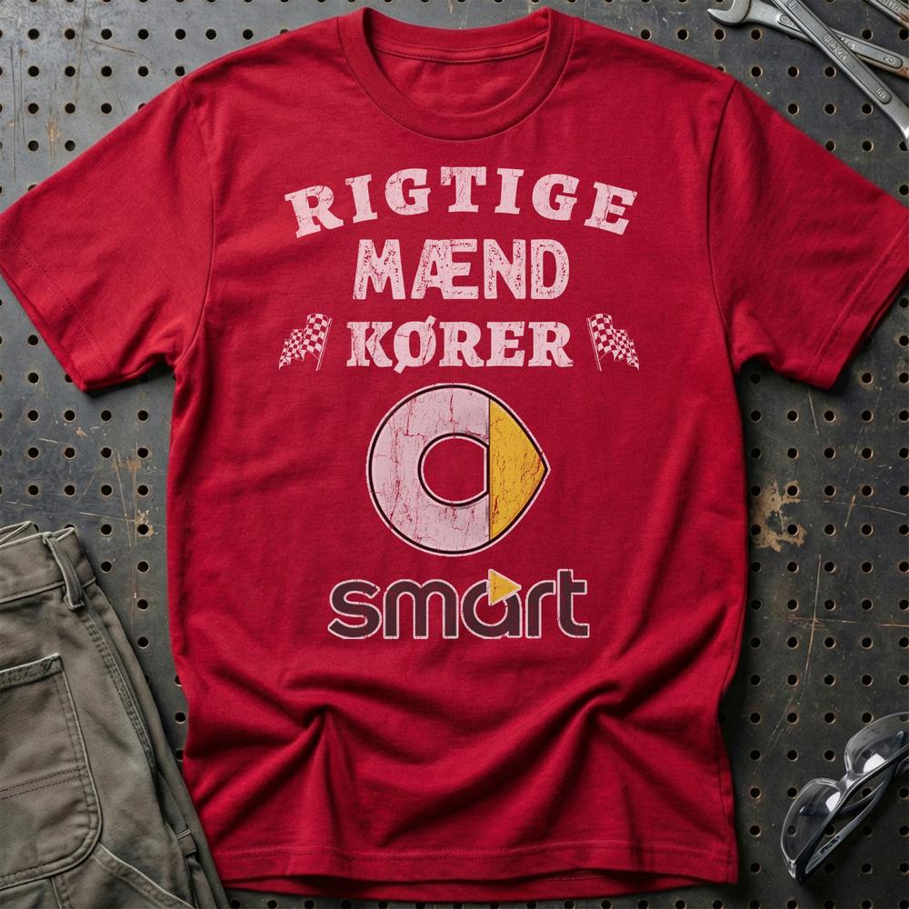Smart Rigtige Mænd Kører T-Shirt-Beklædning-Smart-Rød-S-Garage Culture Shop- garage - man cave - merchandise