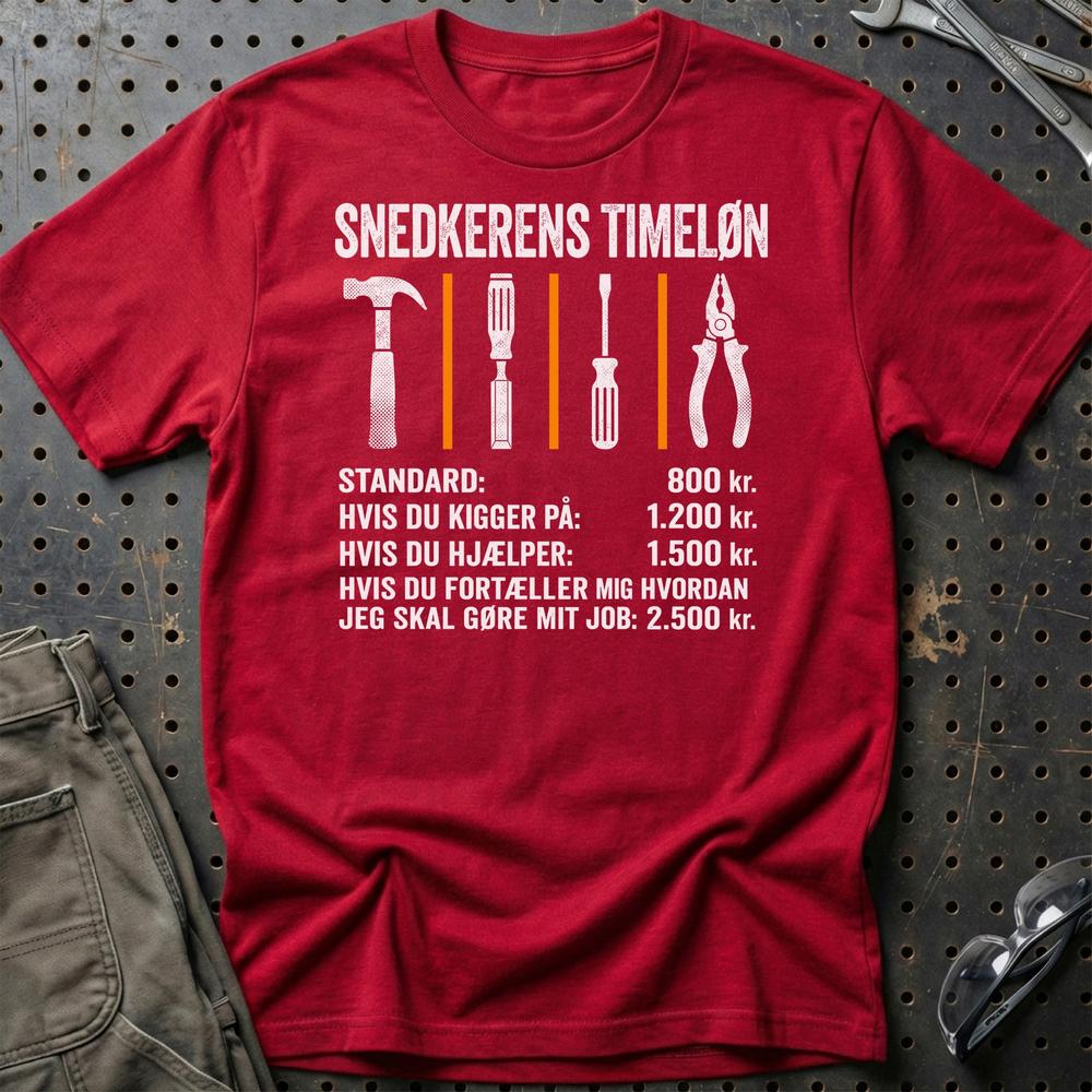 Snedkerens Timeløn - Unisex T-Shirt , Bomuld-Beklædning-Garage Culture-Rød-S-Garage Culture Shop- garage - man cave - merchandise