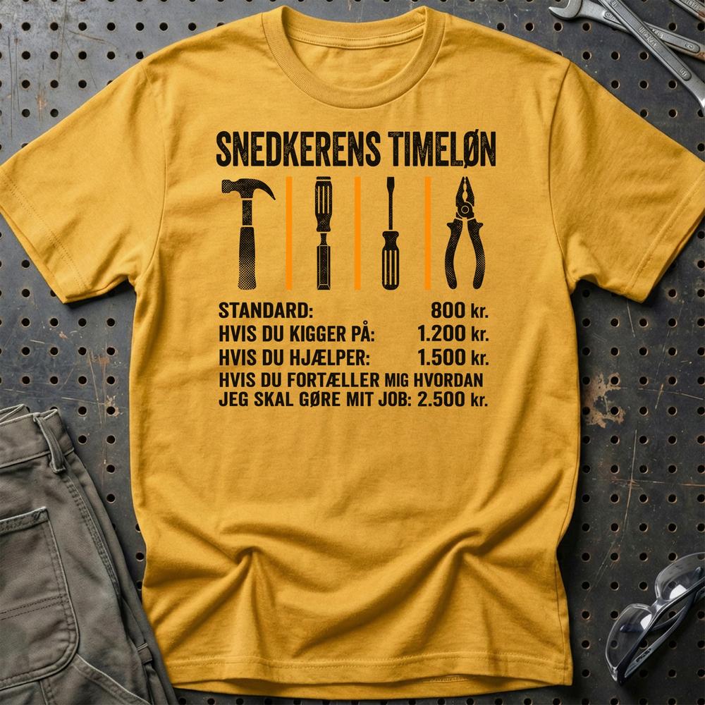 Snedkerens Timeløn - Unisex T-Shirt , Bomuld-Beklædning-Garage Culture-Guld-S-Garage Culture Shop- garage - man cave - merchandise