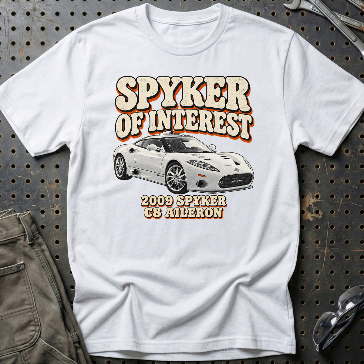 
Spyker C8 Aileron 2009 – Spyker of Interest T-Shirt – Hvid