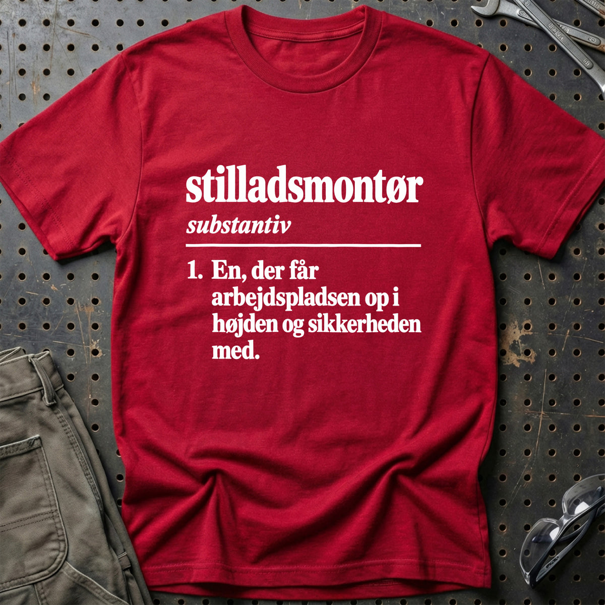 
Stilladsmontør – Definition T-Shirt – Rød