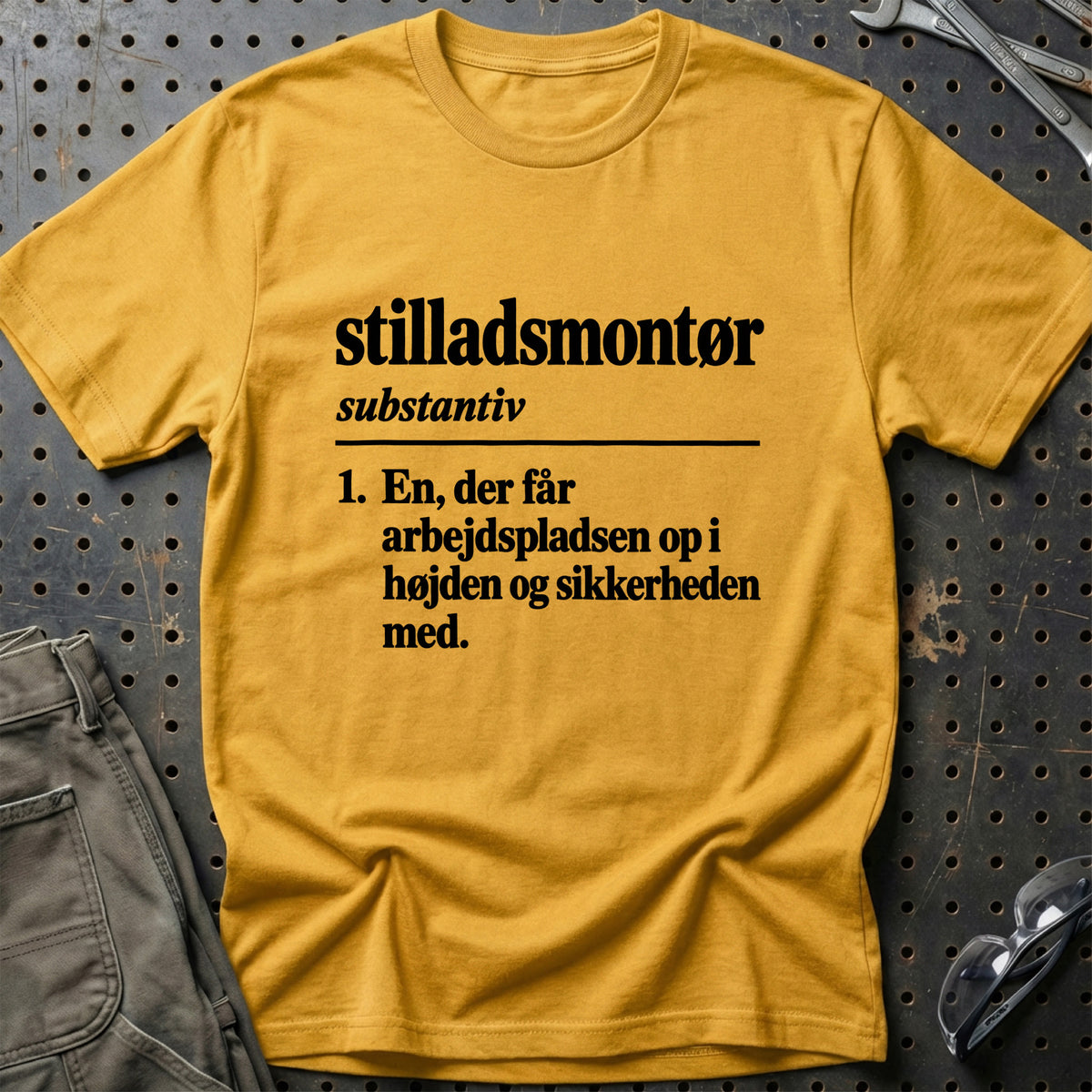 
Stilladsmontør – Definition T-Shirt – Guld