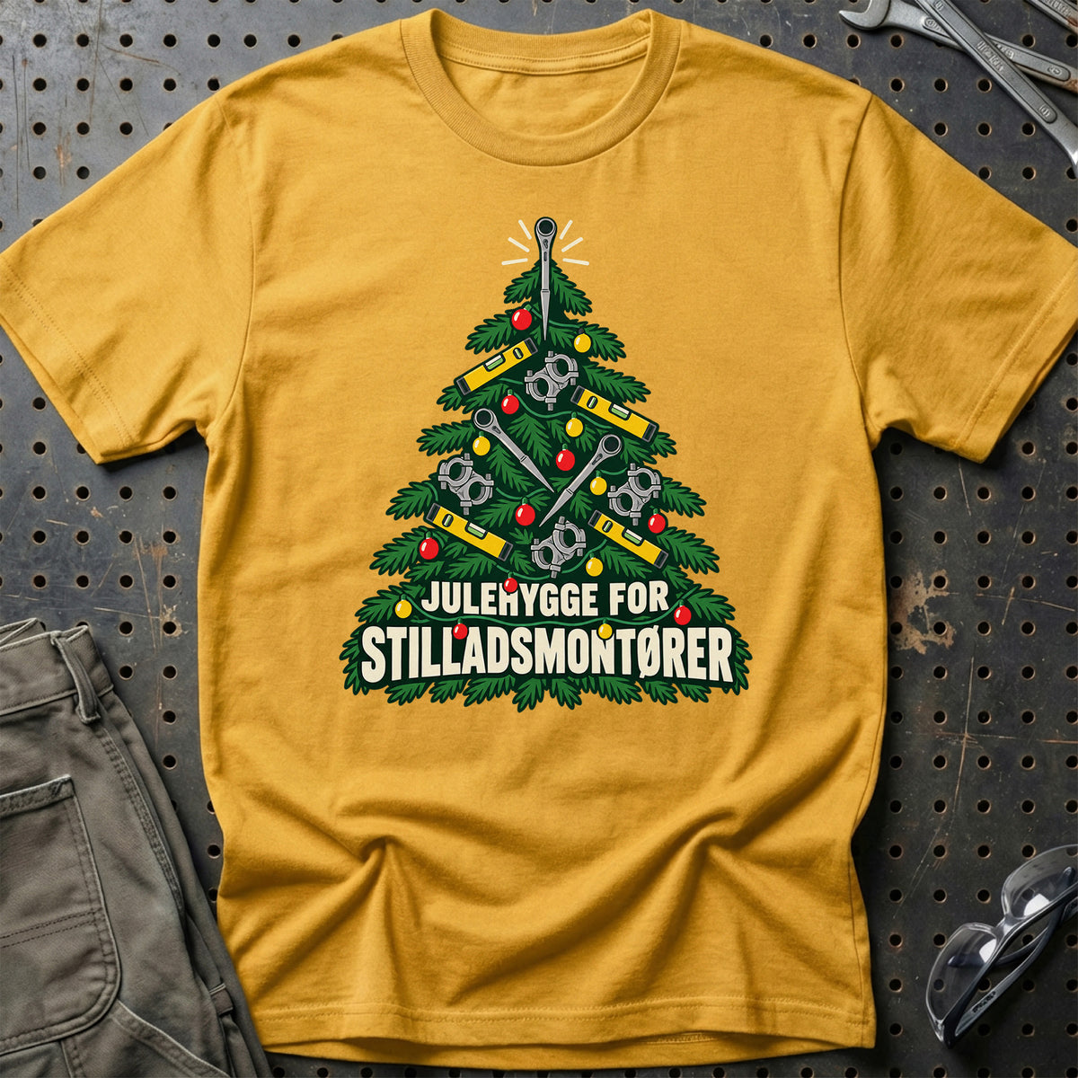 
Stilladsmontør – Julehygge – Unisex T-Shirt – Guld