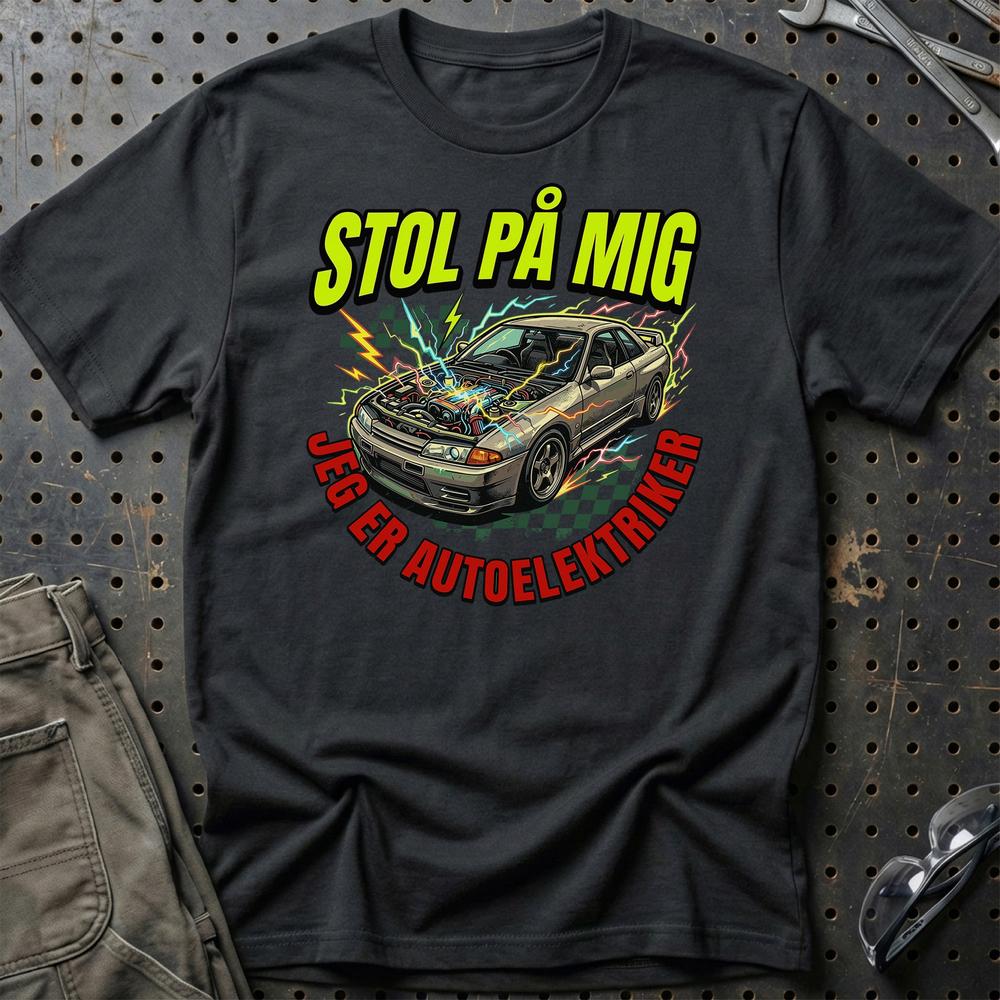 Stol På Mig – Jeg Er Autoelektriker Unisex T-Shirt , Bomuld-Beklædning-Garage Culture-Sort-S-Garage Culture Shop- garage - man cave - merchandise