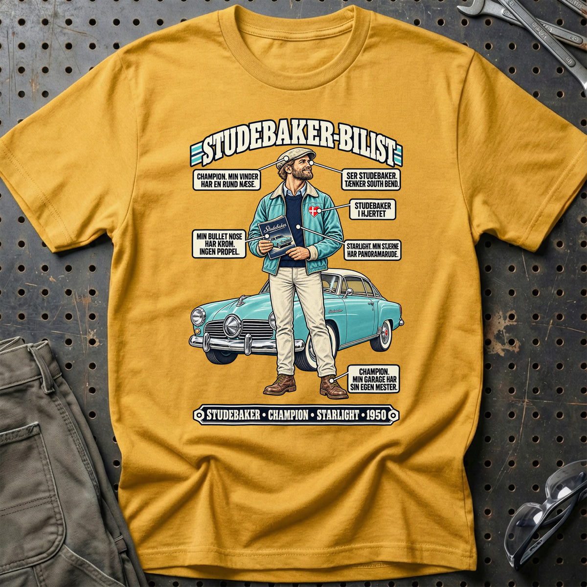 
Studebaker-Bilist T-Shirt – Guld