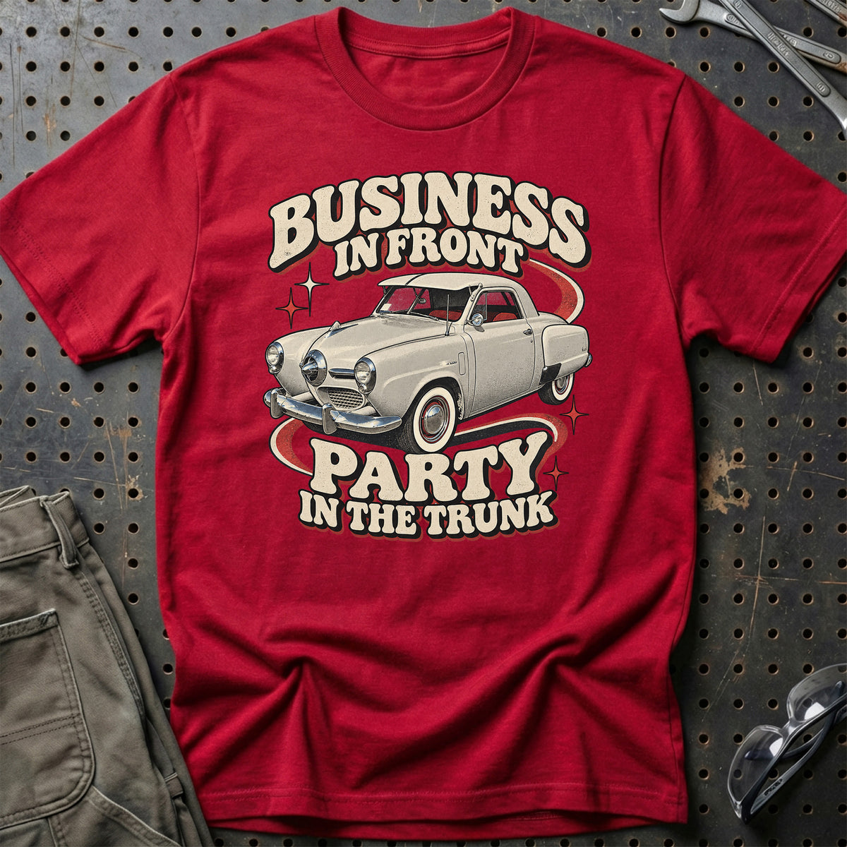 
Studebaker Champion 1950 – Business in Front T-Shirt – Rød