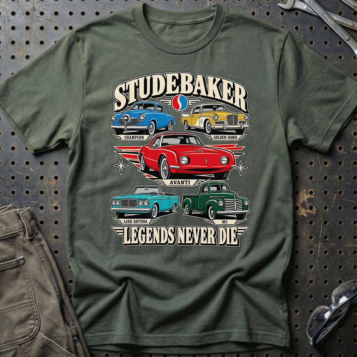 
Produktbillede af Studebaker Legends Never Die T-Shirt