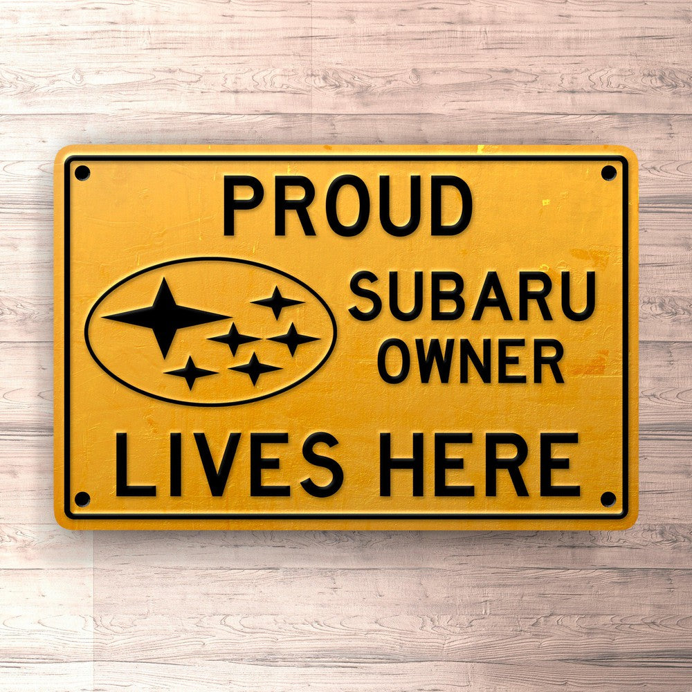 Subaru Proud Subaru Owner Lives Here Skilte, Musemåtte, Dørmåtte-Skilte-Subaru-Garage Culture Shop- garage - man cave - merchandise