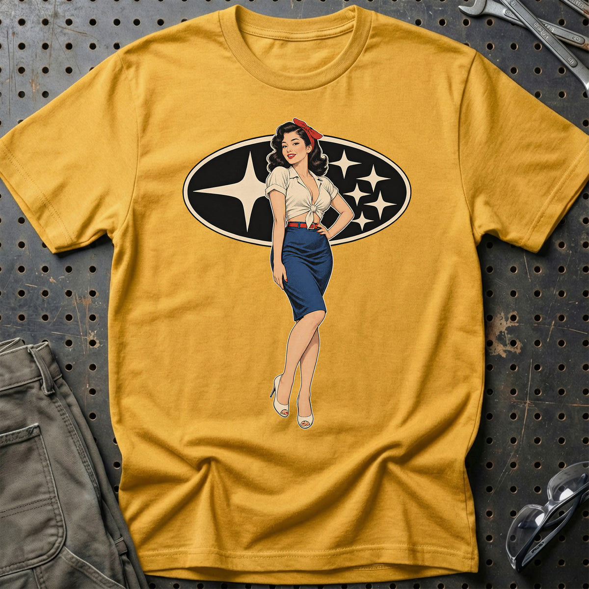 
Produktbillede af Subaru Retro Pinup T-Shirt