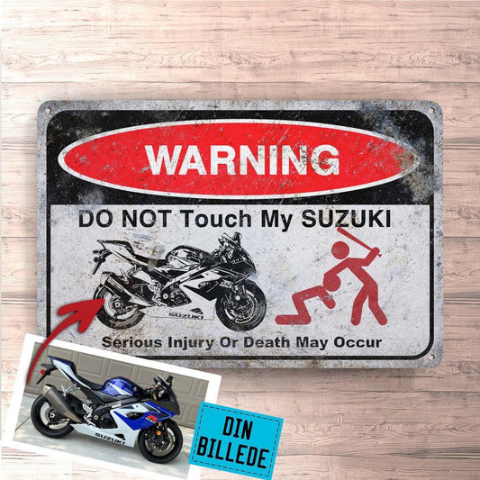 Suzuki Do Not Touch My Suzuki Skilte, Musemåtte, Dørmåtte-Skilte-Suzuki-Garage Culture Shop- garage - man cave - merchandise