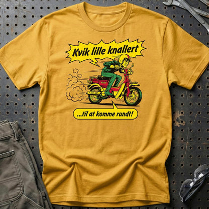 Suzuki FZ50 Kvik Lille Knallert - Unisex T-Shirt-Beklædning-Suzuki-Guld-S-Garage Culture Shop- garage - man cave - merchandise