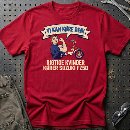 Suzuki FZ50 Rigtige Kvinder Kører FZ50 - Unisex T-Shirt-Beklædning-Suzuki-Rød-S-Garage Culture Shop- garage - man cave - merchandise
