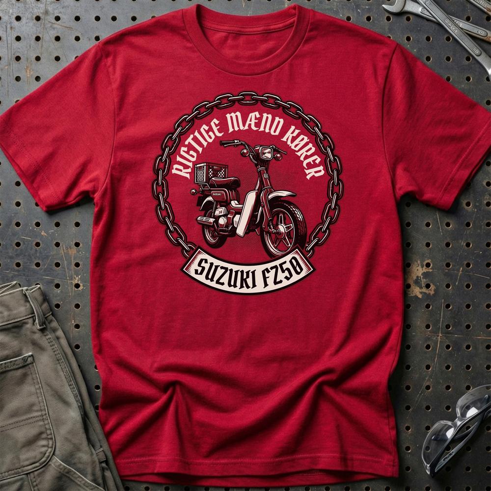 Suzuki FZ50 Rigtige Mænd Kører T-Shirt-Beklædning-Suzuki-Rød-S-Garage Culture Shop- garage - man cave - merchandise