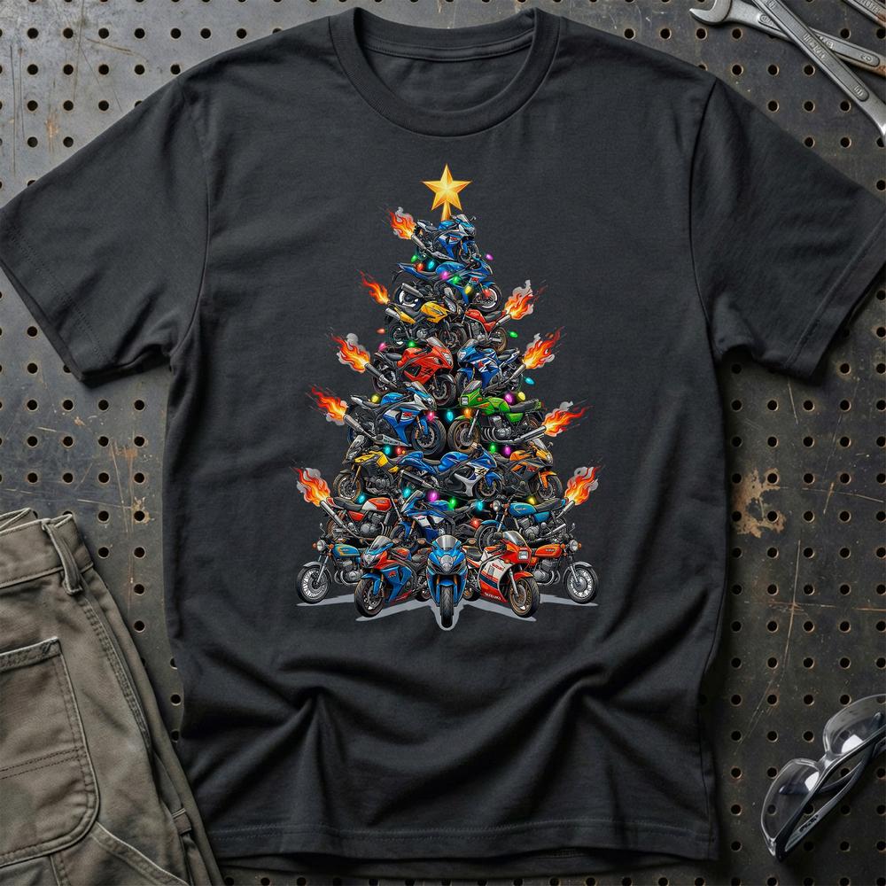 Suzuki Juletræ Christmas Tree - Unisex T-Shirt-Beklædning-Suzuki-Sort-S-Garage Culture Shop- garage - man cave - merchandise
