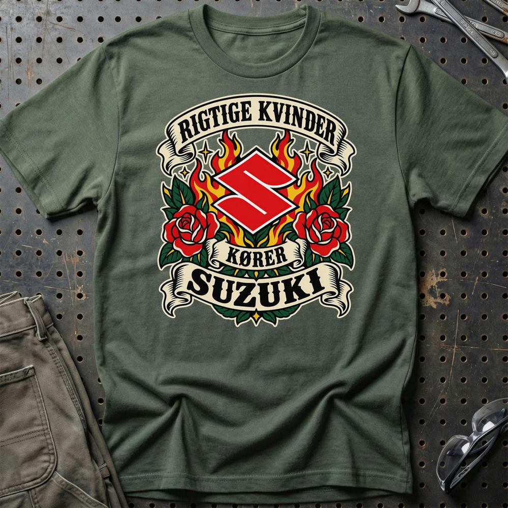 
Produktbillede af Suzuki Rigtige Kvinder Kører – Roser og Flammer T-Shirt