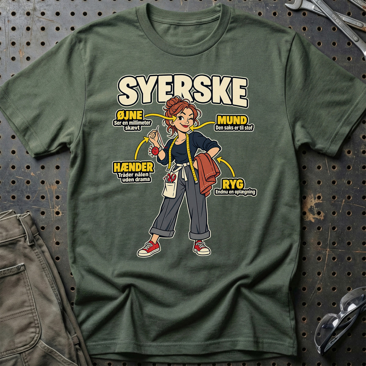 
Produktbillede af Syerske – Anatomi T-Shirt