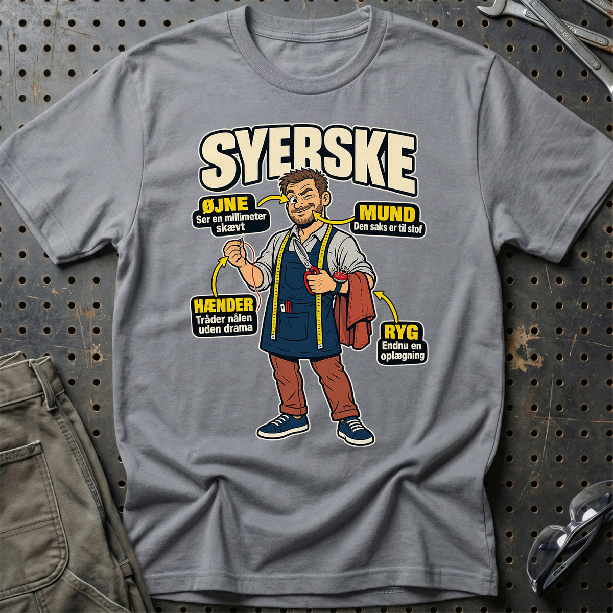 
Produktbillede af Syerske – Anatomi T-Shirt