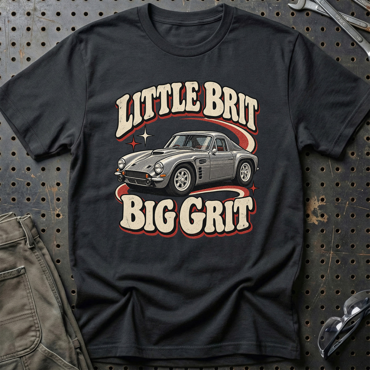 
TVR Griffith 400 1965 – Little Brit, Big Grit T-Shirt – Sort