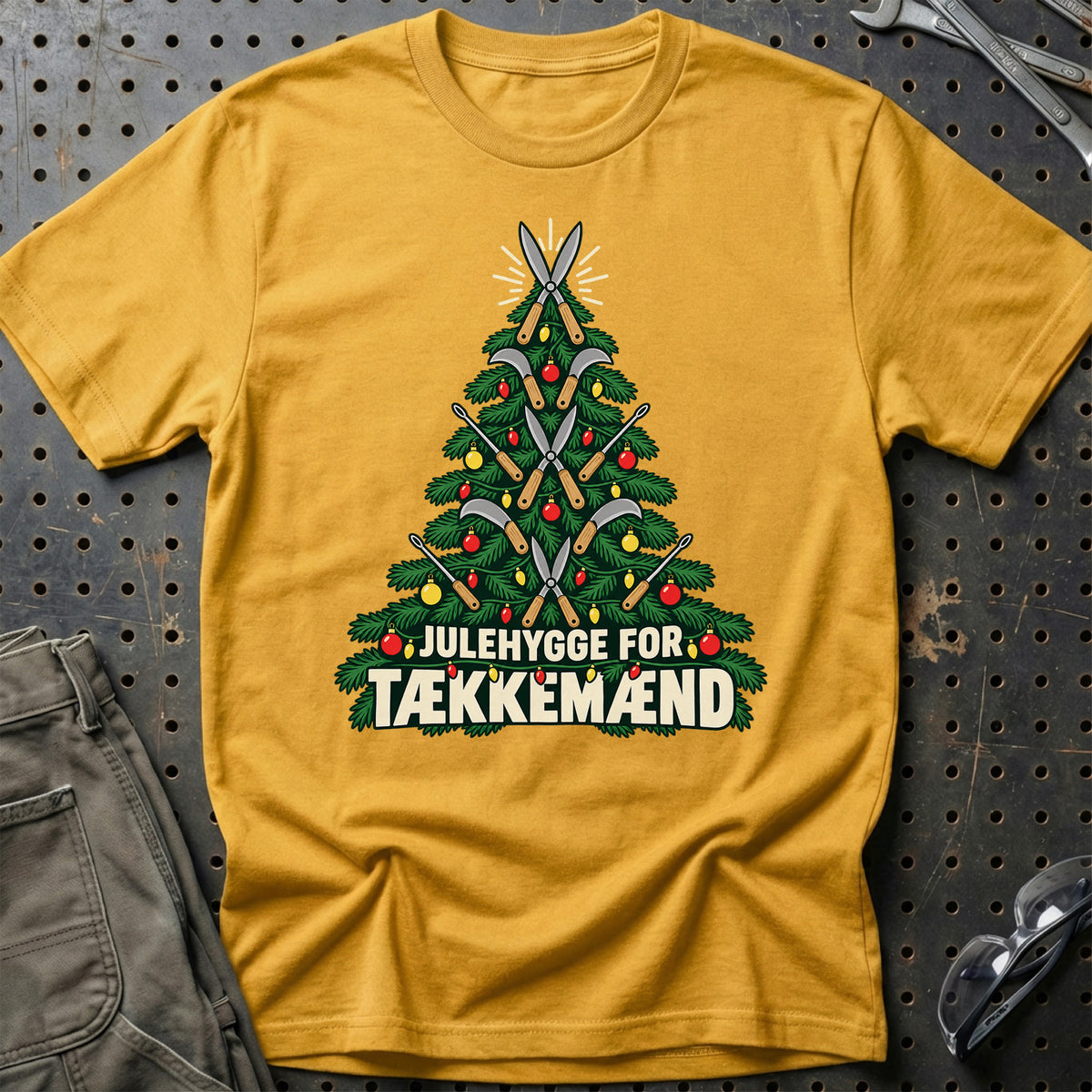 
Tækkemand – Julehygge – Unisex T-Shirt – Guld