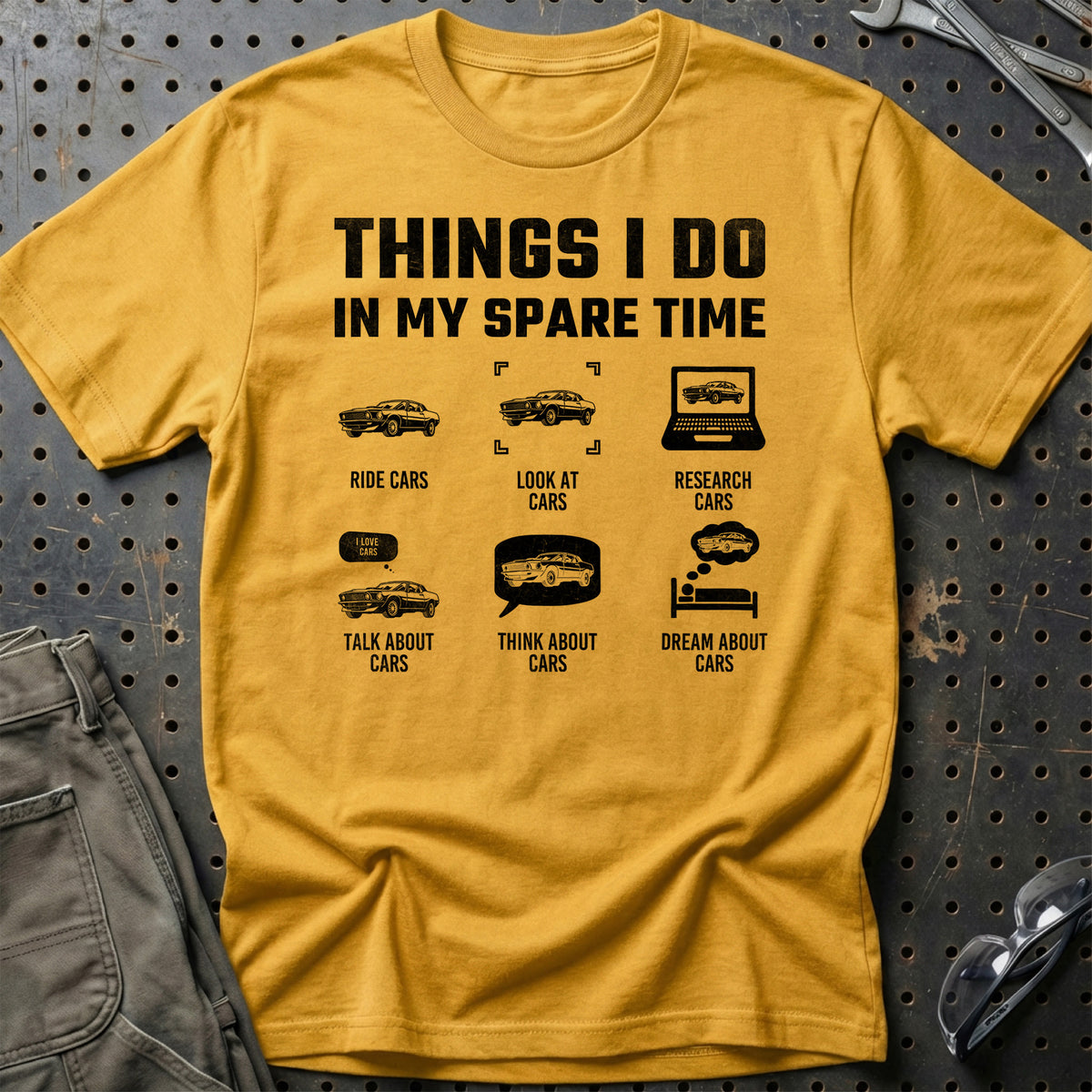 
Produktbillede af Thinks I Do In Spare Time Cars T-Shirt