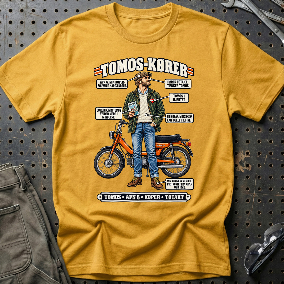 
Tomos-Kører T-Shirt – Guld