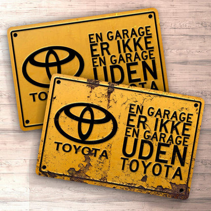 Toyota En Garage Er Ikke Er Garage Uden Toyota Skilte, Musemåtte, Dørmåtte-Skilte-Toyota-Garage Culture Shop- garage - man cave - merchandise