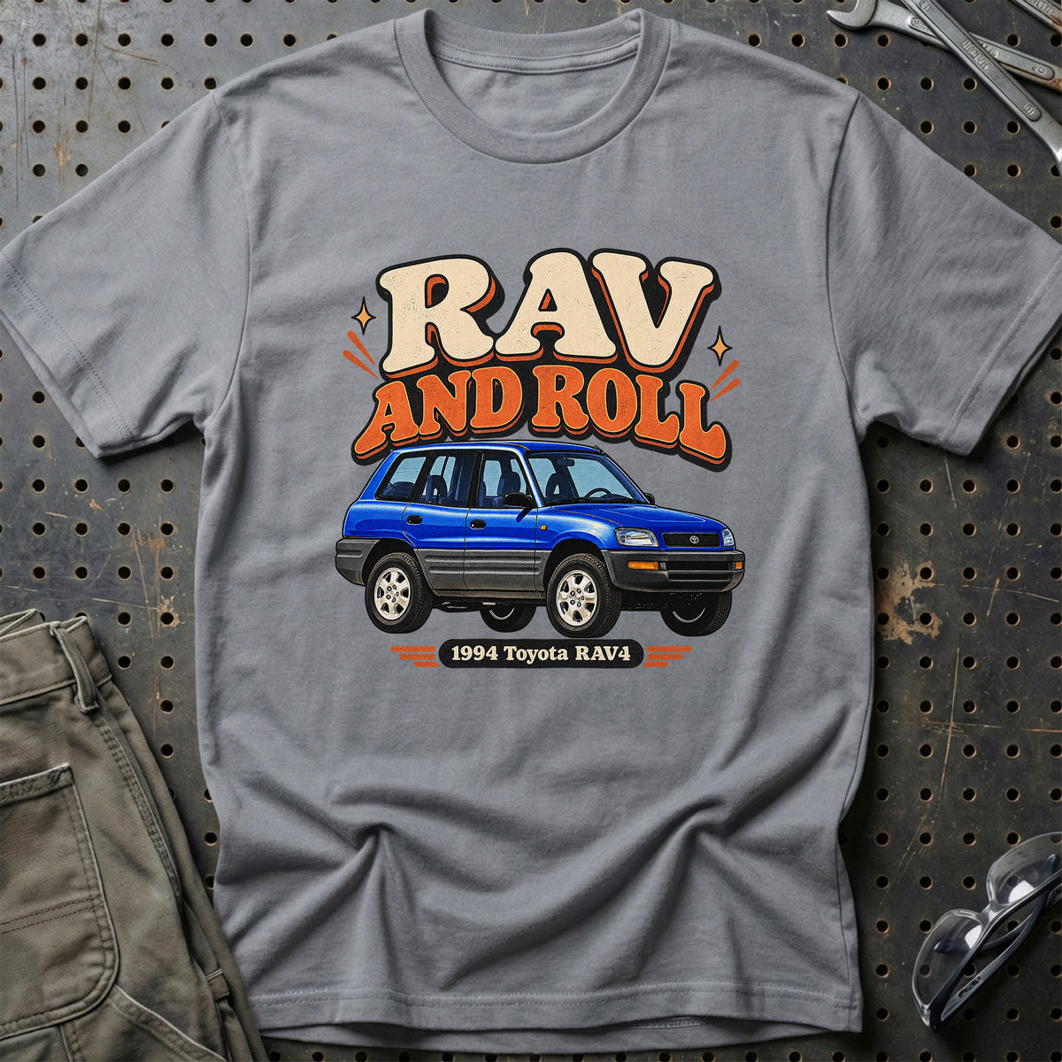 
Toyota RAV4 1994 – RAV and Roll T-Shirt – Grå Sport