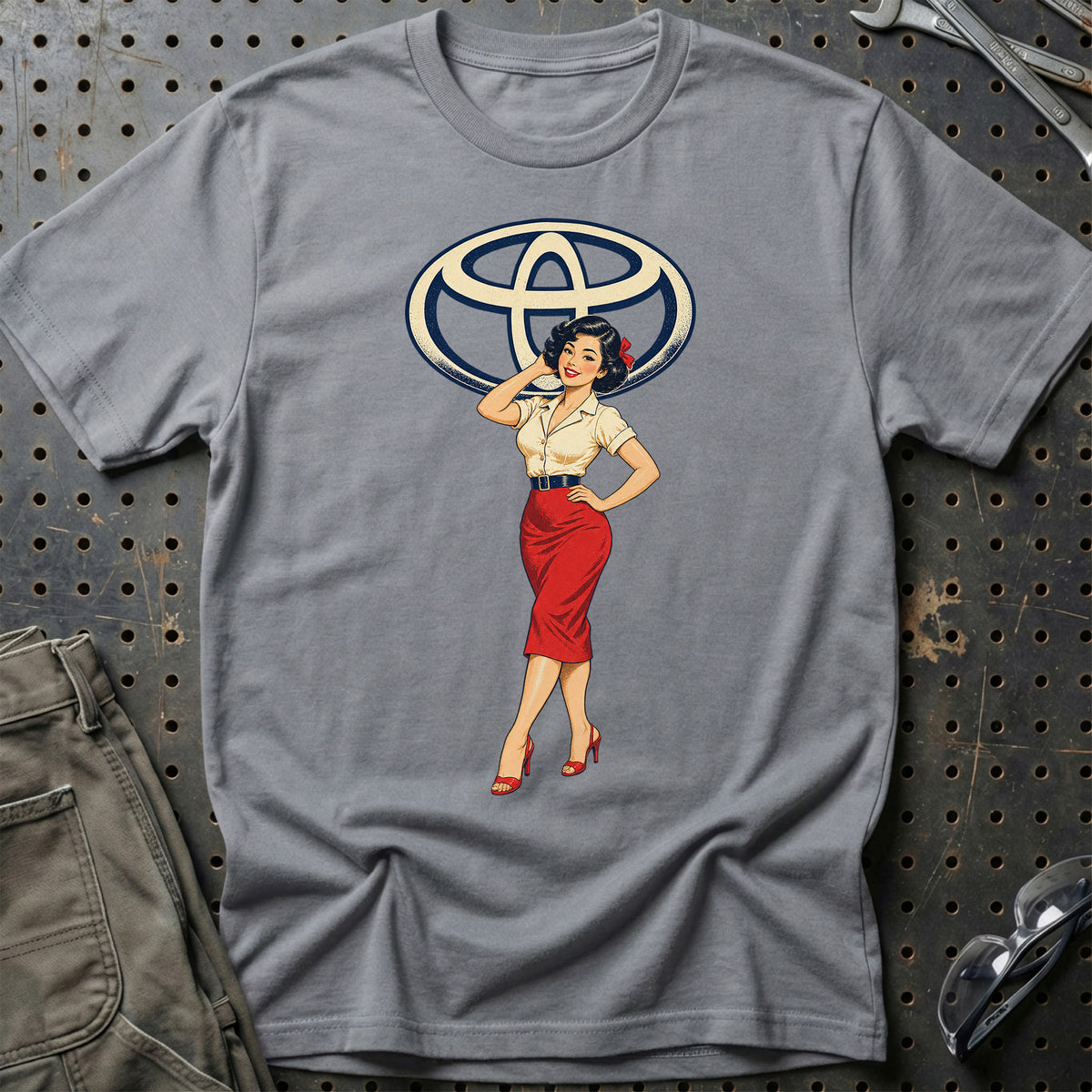
Produktbillede af Toyota Retro Pinup T-Shirt