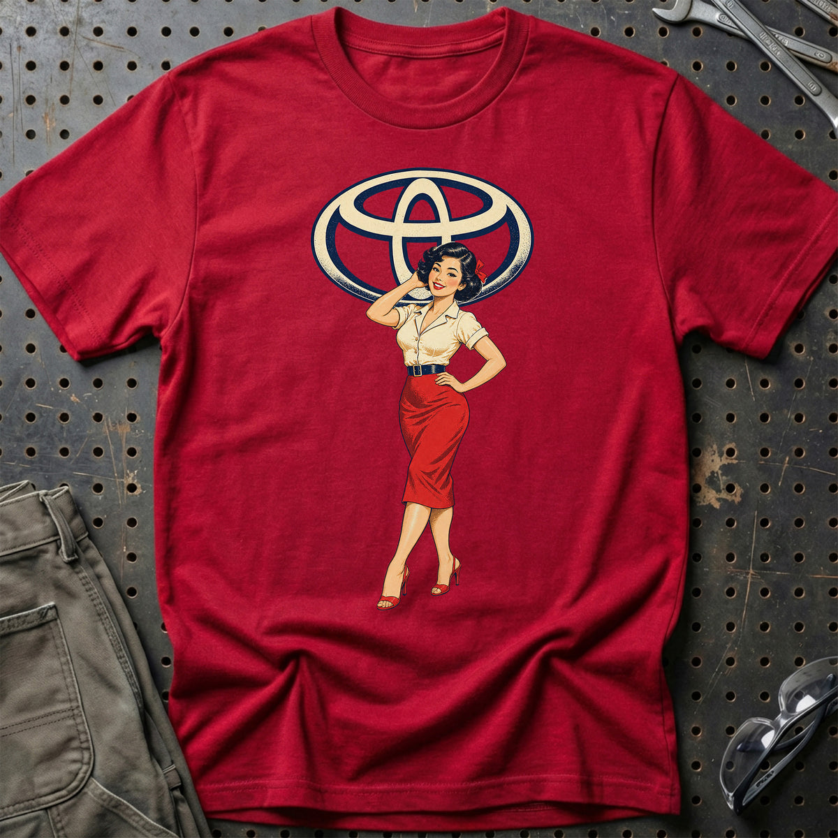 
Produktbillede af Toyota Retro Pinup T-Shirt
