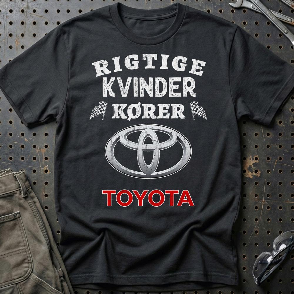 Toyota Rigtige Kvinder Kører - Unisex T-Shirt , Bomuld-Beklædning-Toyota-Sort-S-Garage Culture Shop- garage - man cave - merchandise